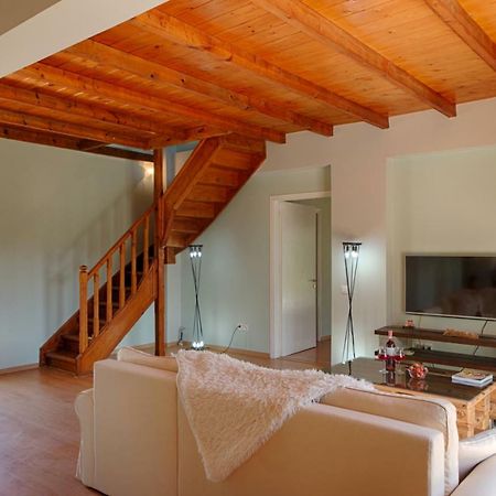 Modern Eco Friendly Villa Close To Town Pelekas Luaran gambar