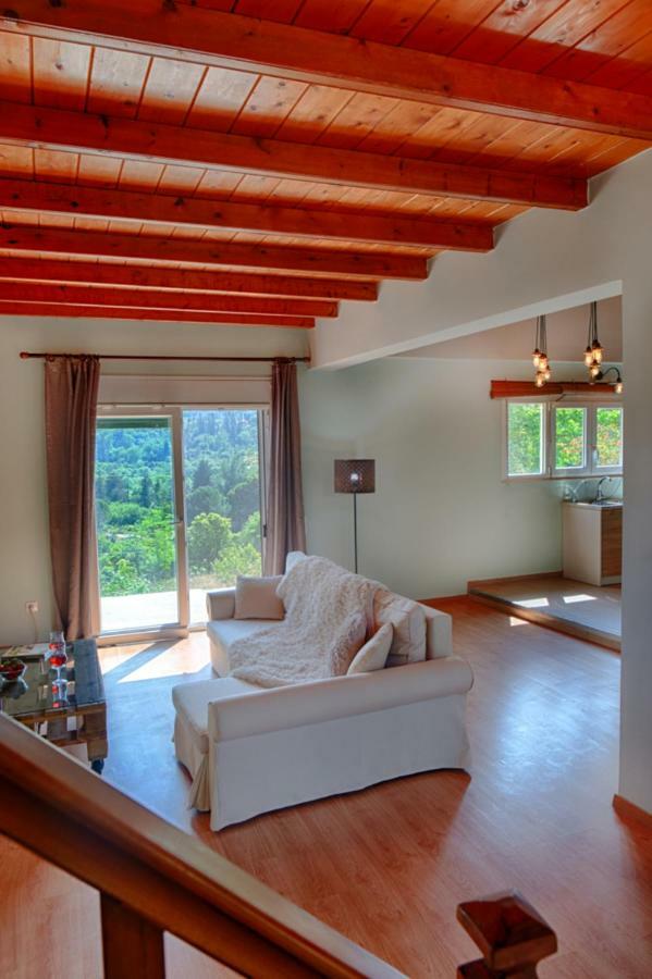 Modern Eco Friendly Villa Close To Town Pelekas Luaran gambar