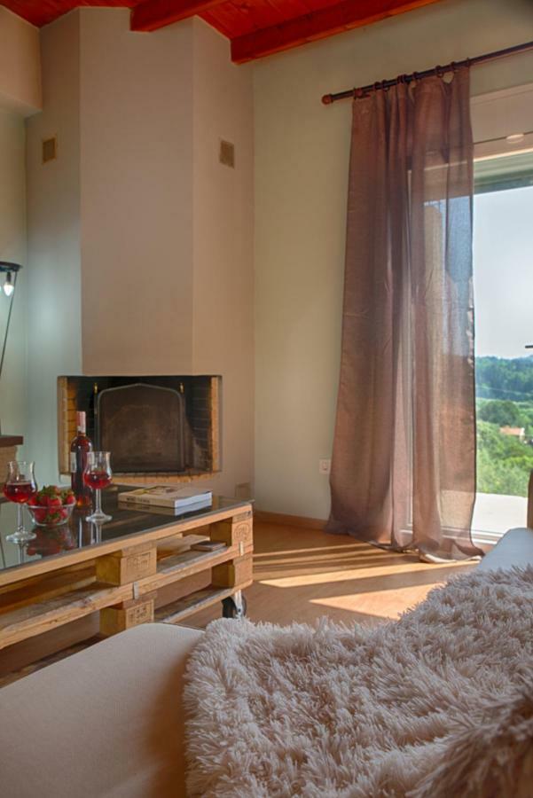 Modern Eco Friendly Villa Close To Town Pelekas Luaran gambar