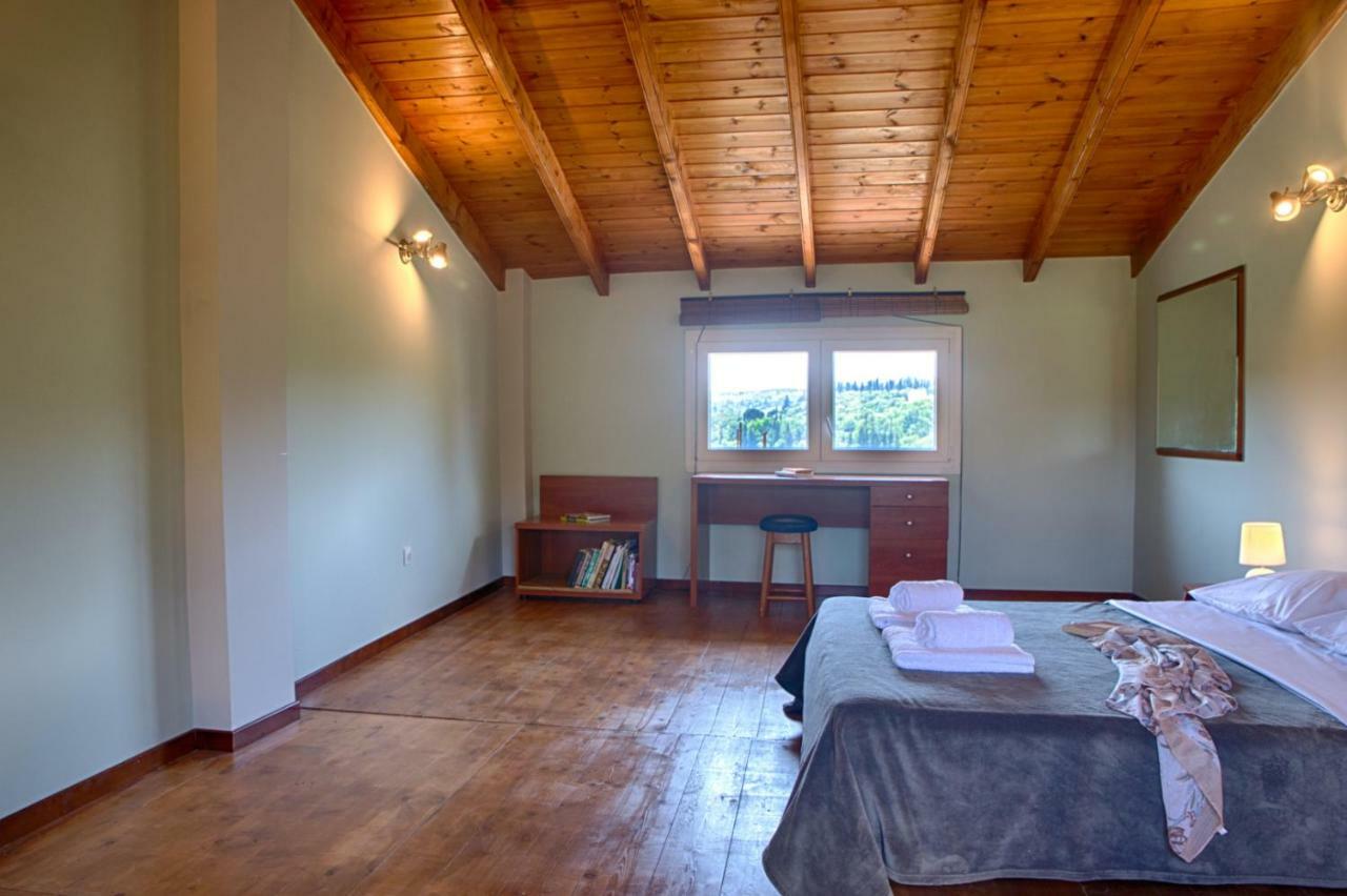 Modern Eco Friendly Villa Close To Town Pelekas Luaran gambar