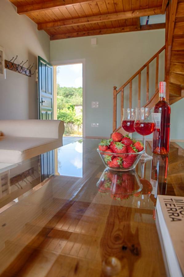 Modern Eco Friendly Villa Close To Town Pelekas Luaran gambar